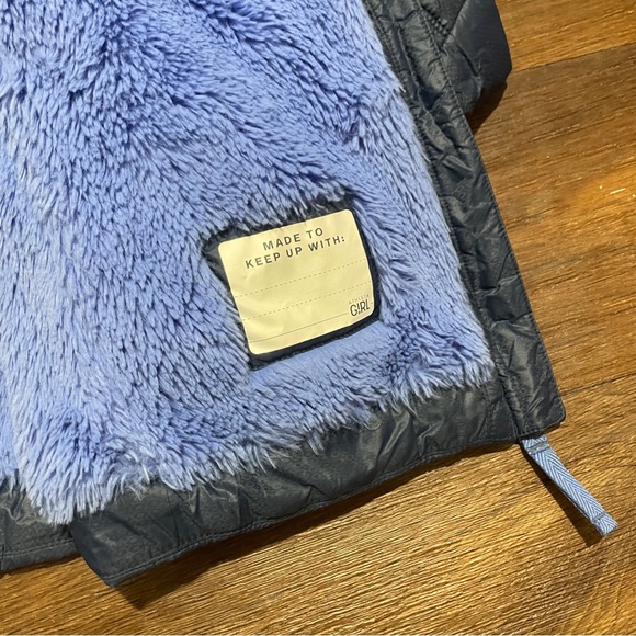 ATHLETA GIRLS BLUE REVERSIBLE JACKET - Picture 4 of 4